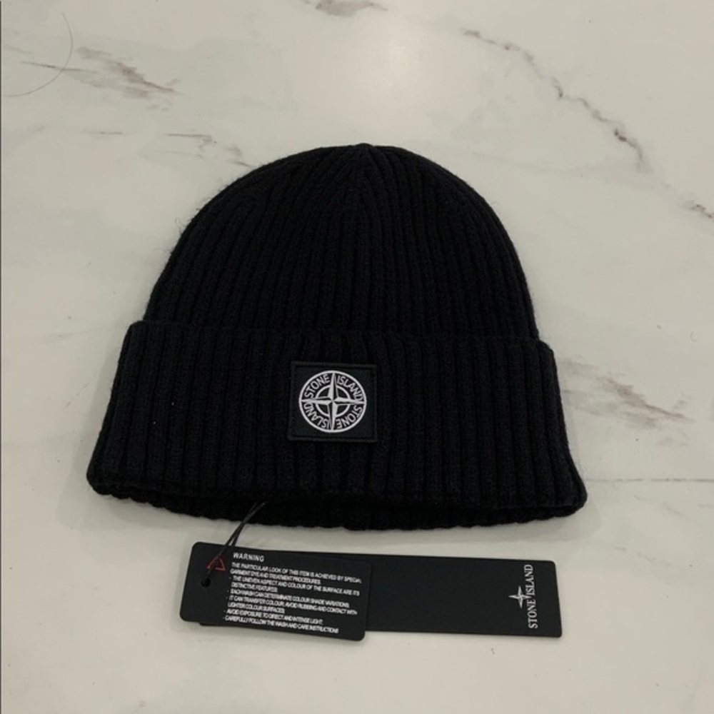Stone Island Patch Logo Black Beanie Hat (One Size)